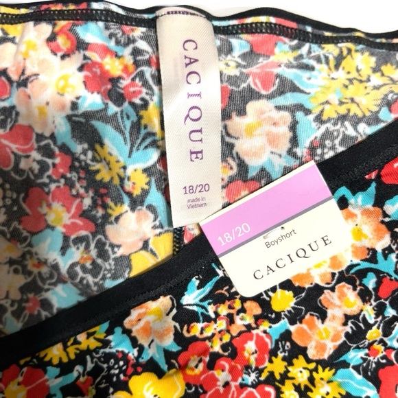 🆕🦋CACIQUE Floral Boyshort 🦋 - Picture 2 of 9